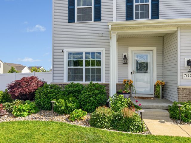 7445 E 119th Place, Winfield, IN 46307