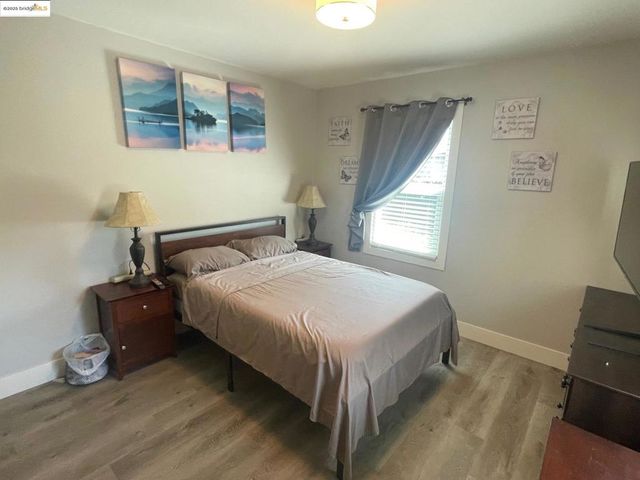 80 Loma Vista Way, Pittsburg, CA 94565