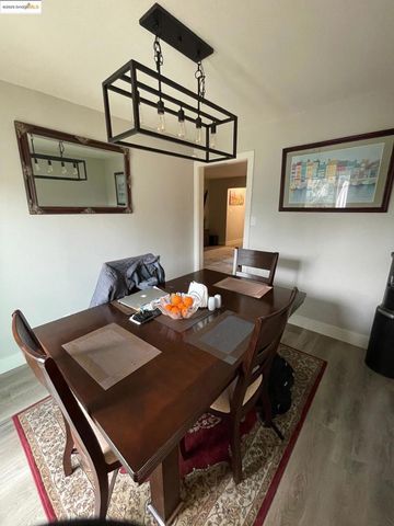 80 Loma Vista Way, Pittsburg, CA 94565