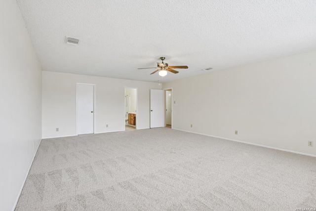 8327 Pine Meadow, Converse, TX 78109