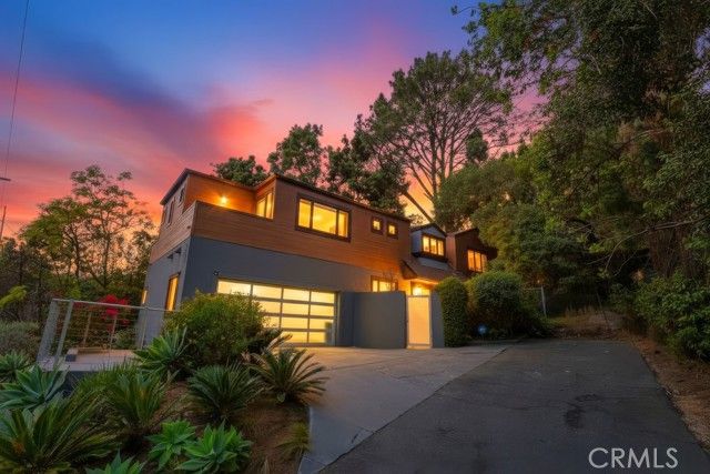 9499 Cherokee, Beverly Hills, CA 90210