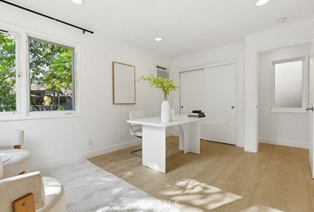 9499 Cherokee, Beverly Hills, CA 90210