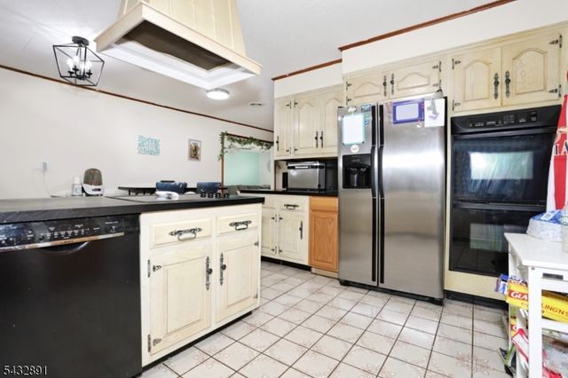54 Stalter, Wayne Twp., NJ 07470