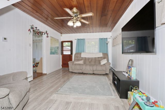 54 Stalter, Wayne Twp., NJ 07470