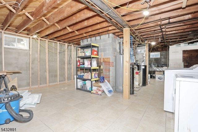 54 Stalter, Wayne Twp., NJ 07470