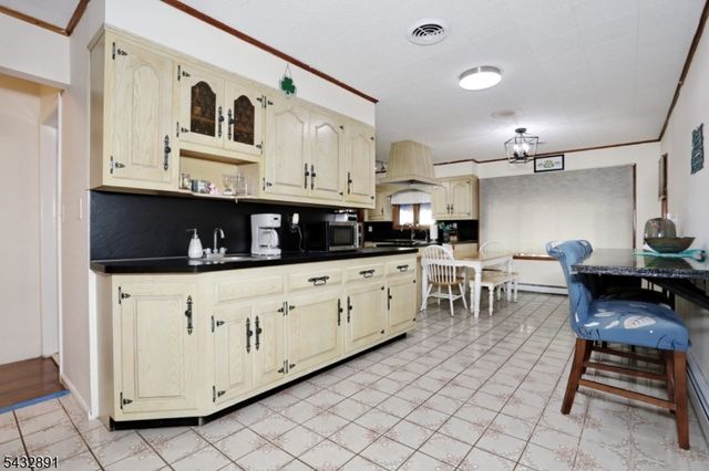 54 Stalter, Wayne Twp., NJ 07470