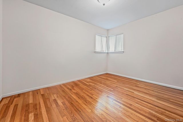 149 Crestwood Boulevard, Farmingdale, NY 11735