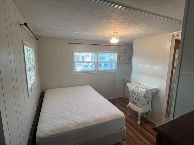 712 LOCARNO DRIVE, Venice, FL 34285