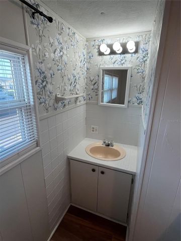 712 LOCARNO DRIVE, Venice, FL 34285