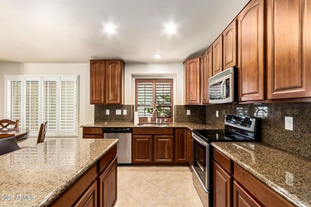 41027 W PRYOR Lane Lane, Maricopa, AZ 85138