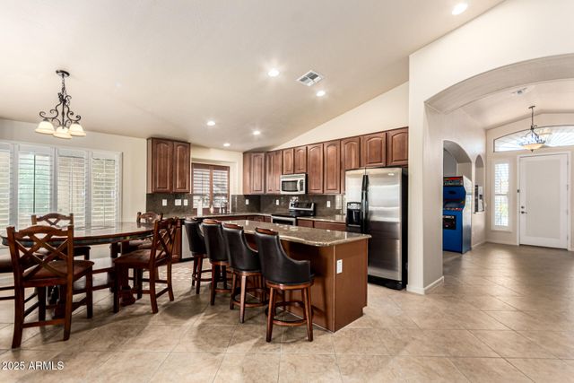 41027 W PRYOR Lane Lane, Maricopa, AZ 85138