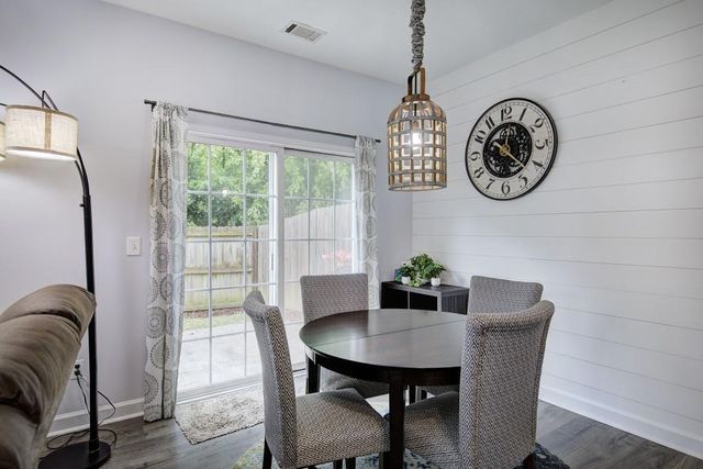 4477 Black Hills Drive NW, Acworth, GA 30101