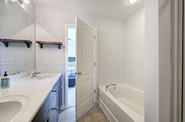 4477 Black Hills Drive NW, Acworth, GA 30101