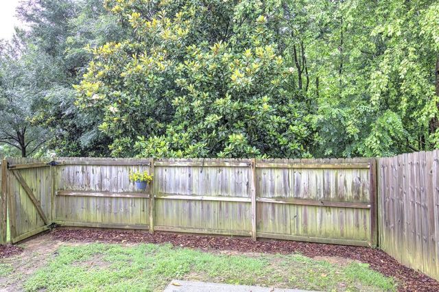 4477 Black Hills Drive NW, Acworth, GA 30101