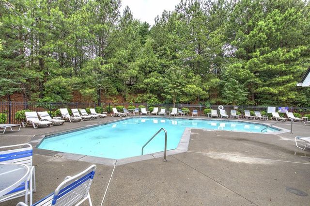 4477 Black Hills Drive NW, Acworth, GA 30101