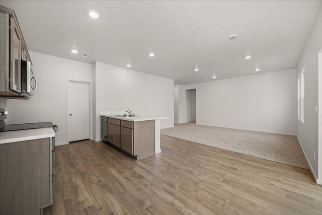 13433 W Crosswinds Ave, Airway Heights, WA 99001