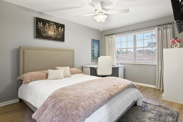 10848 Tamoron Lane, Boca Raton, FL 33498