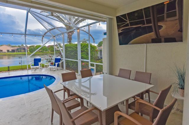 10848 Tamoron Lane, Boca Raton, FL 33498