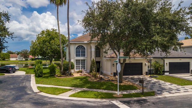 10848 Tamoron Lane, Boca Raton, FL 33498