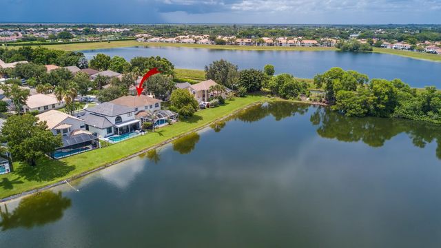 10848 Tamoron Lane, Boca Raton, FL 33498