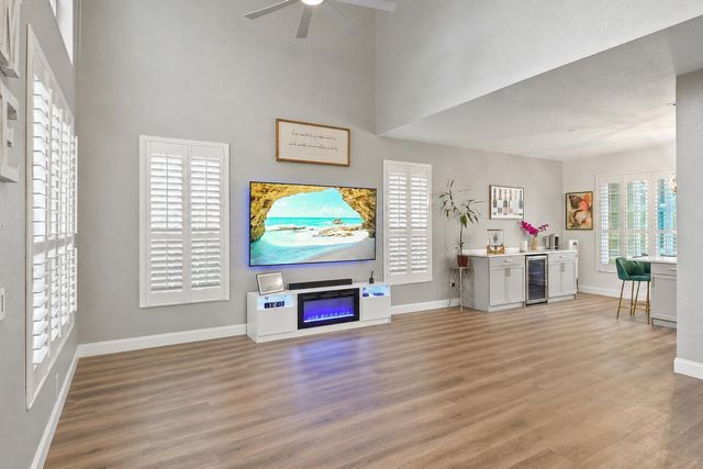 10848 Tamoron Lane, Boca Raton, FL 33498