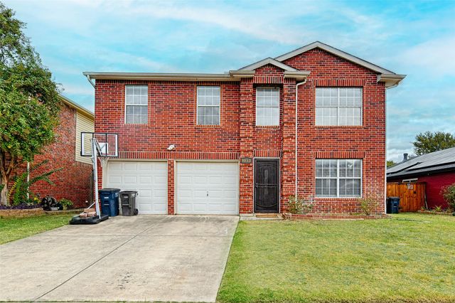 9053 Blue Ridge Trail, Fort Worth, TX 76118