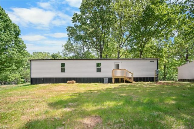 183 Casa Bella Drive, Advance, NC 27006