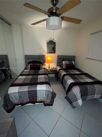 201 178th Dr 313, Sunny Isles Beach, FL 33160