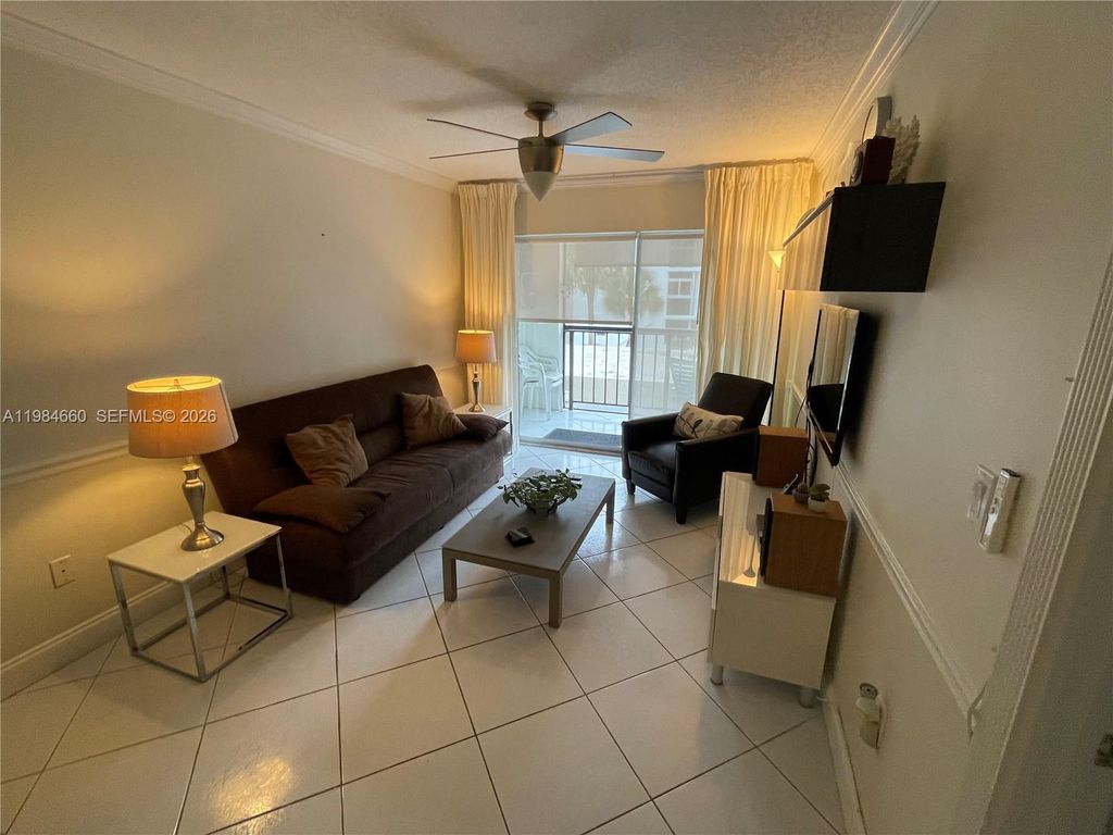 201 178th Dr 313, Sunny Isles Beach, FL 33160