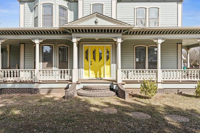 8300 S Walker Avenue, Oklahoma City, OK 73139