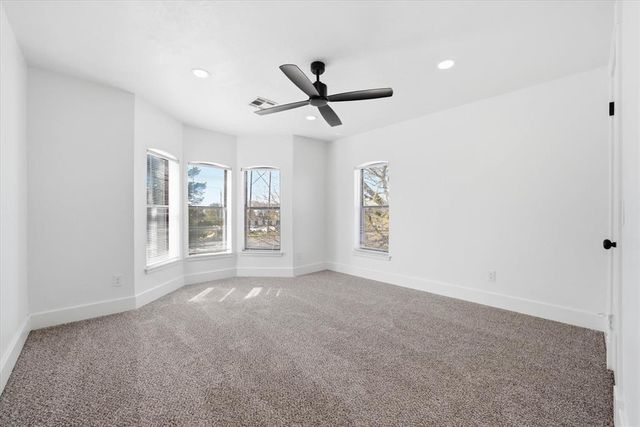 8300 S Walker Avenue, Oklahoma City, OK 73139