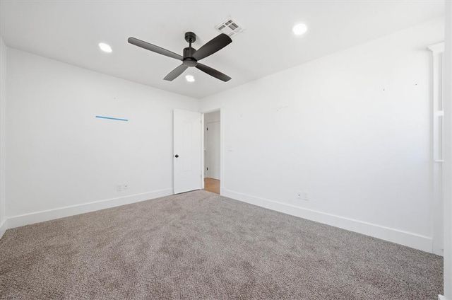 8300 S Walker Avenue, Oklahoma City, OK 73139