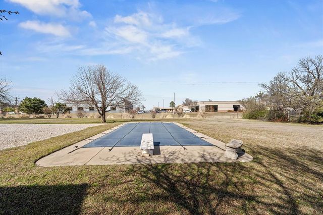 8300 S Walker Avenue, Oklahoma City, OK 73139