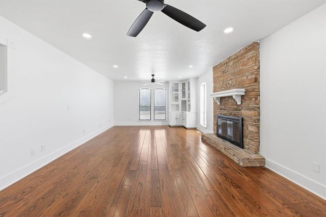 8300 S Walker Avenue, Oklahoma City, OK 73139