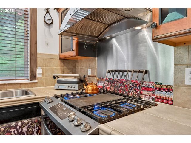 52533 Nw MARIA Ln, Scappoose, OR 97056