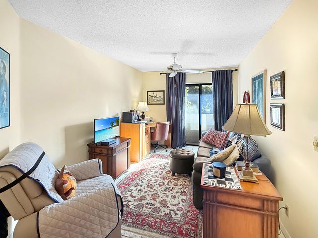 3358 Perimeter Drive 3358, Greenacres, FL 33467