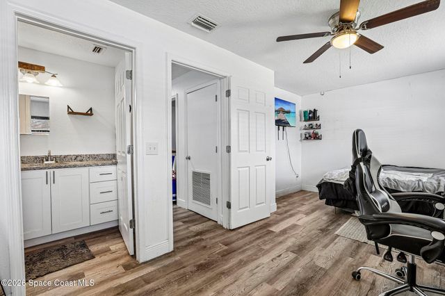 3040 Juanita Circle, Melbourne, FL 32901