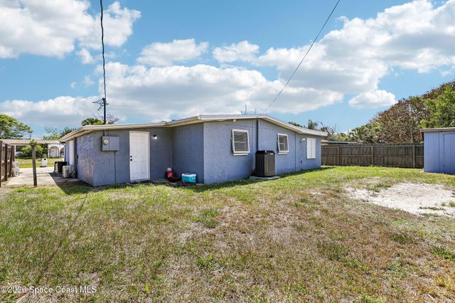3040 Juanita Circle, Melbourne, FL 32901