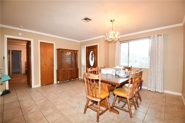 5711 NAVAHO Trail, Alexandria, LA 71301