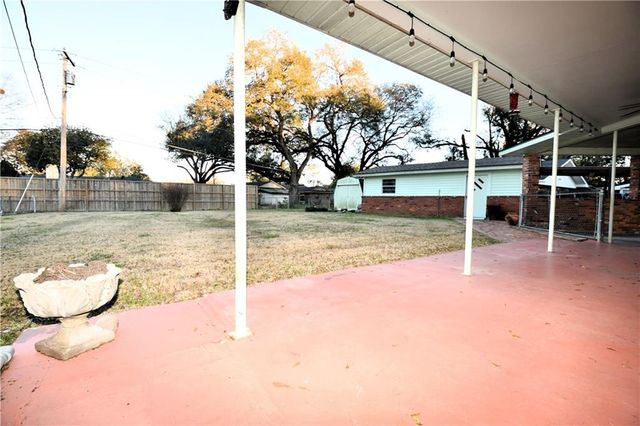 5711 NAVAHO Trail, Alexandria, LA 71301