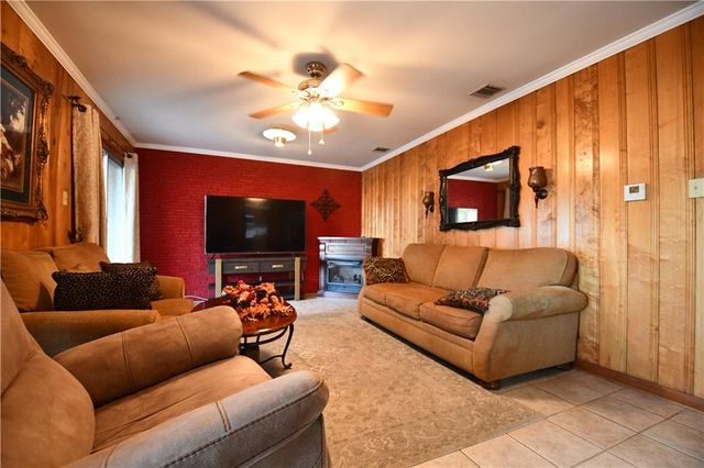 5711 NAVAHO Trail, Alexandria, LA 71301