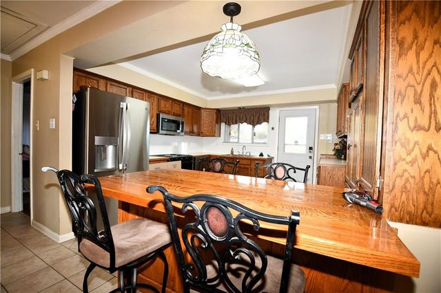 5711 NAVAHO Trail, Alexandria, LA 71301