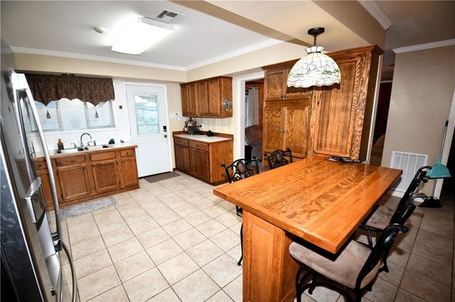 5711 NAVAHO Trail, Alexandria, LA 71301