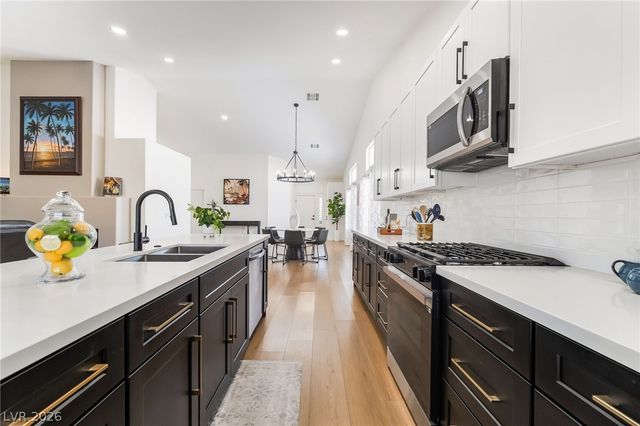 686 Pansy Place, Henderson, NV 89052
