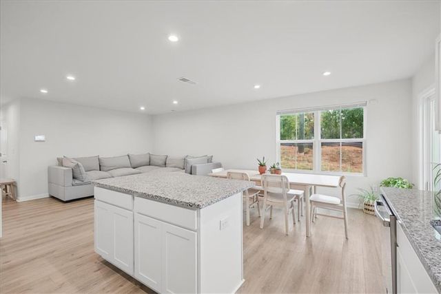 218 Deermont Drive, Cartersville, GA 30120