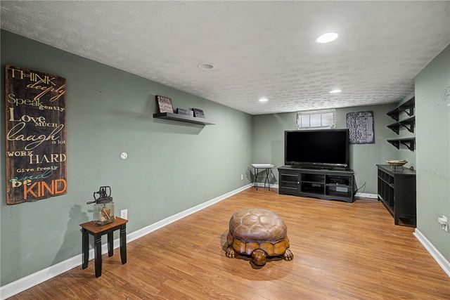 1667 Pell Drive, Dayton, OH 45410