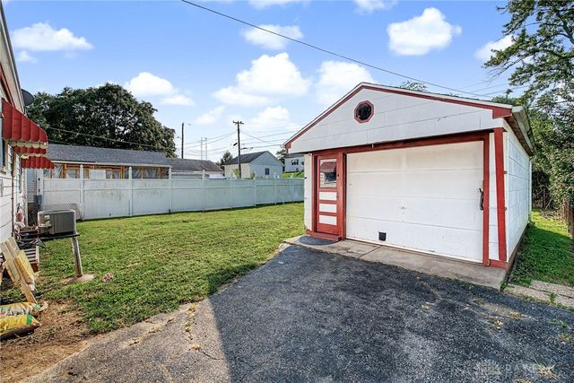 1667 Pell Drive, Dayton, OH 45410