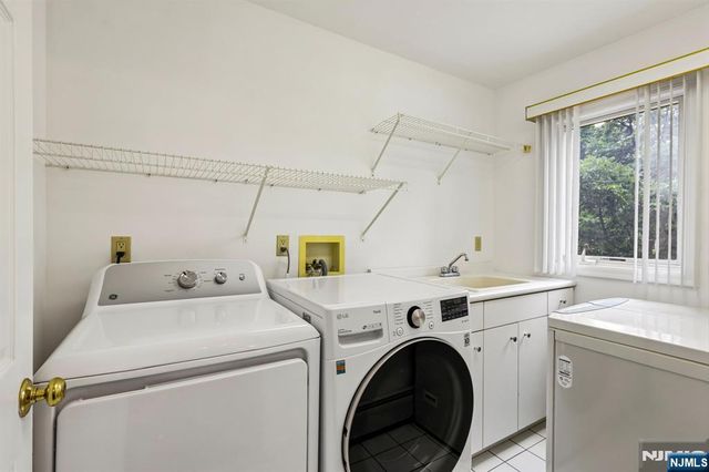 312B 13th Street 2, Palisades Park, NJ 07650