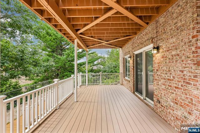 312B 13th Street 2, Palisades Park, NJ 07650