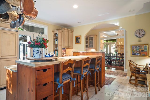 4 Citadel Lane, Hendersonville, NC 28739